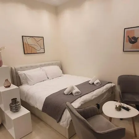 Irene'S Beauty In Koukaki Apartment Athens Exterior photo
