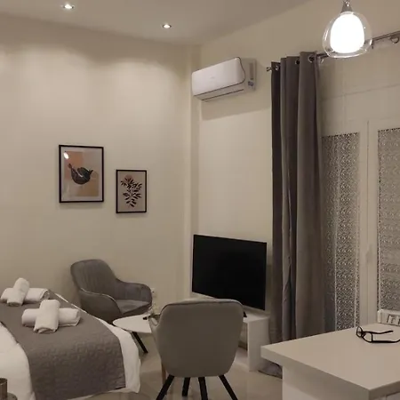 Irene'S Beauty In Koukaki Apartment Athens Exterior photo